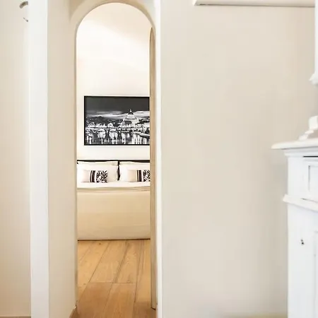 Appartamento Myrentalinn - - Trastevere Arch