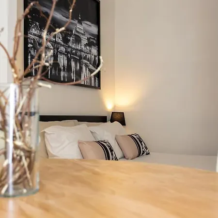 Appartamento Myrentalinn - - Trastevere Arch